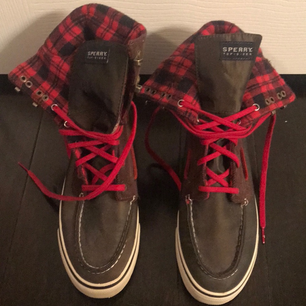 Hightop Boat Shoes